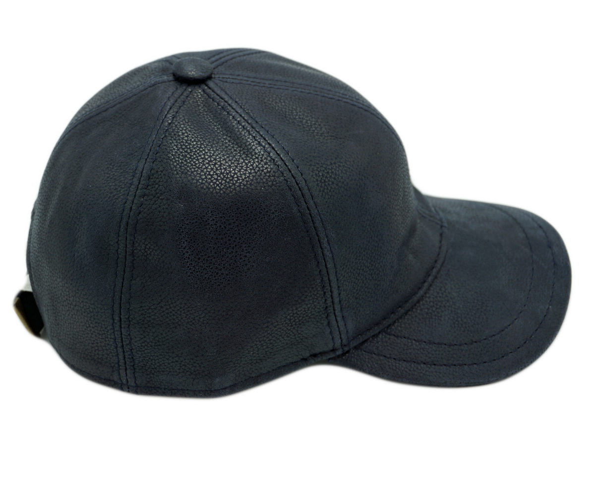 Cappello Baseball (Pelle Nappa) Trama